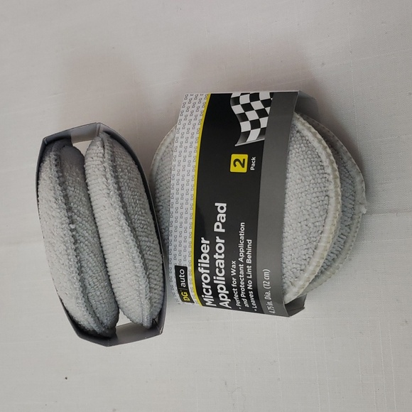 2 Packs of Microfiber Applicator Pads - Picture 2 of 4